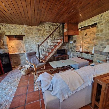 14A04 Casa De Piedra Colunga Villa Buitenkant foto